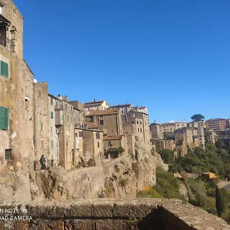 La Casa Di Iara Apartment *